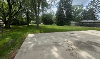 185 Broadway St W, Akeley, MN 56433