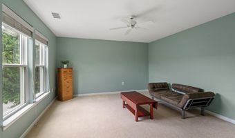 20604 CORNSTALK Ter 301, Ashburn, VA 20147