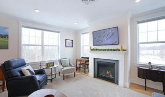 7 Longview Dr 209, Atkinson, NH 03811