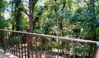 5219 NEWTON St 102, Bladensburg, MD 20710