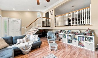 41 Taillon St, Bristol, CT 06010