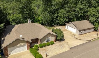 33 Rountree Dr, Bella Vista, AR 72715