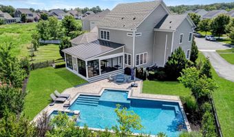 41744 IVY GLEN Ct, Ashburn, VA 20148