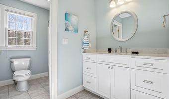 20 Bart Dr, Canton, CT 06019