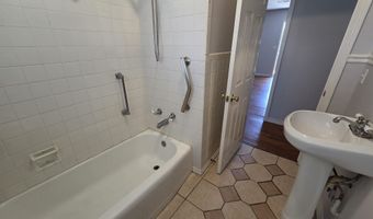 32 E Main St, Ash Flat, AR 72513