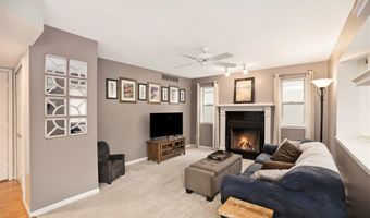 2512 Jade Ct, Ann Arbor, MI 48103