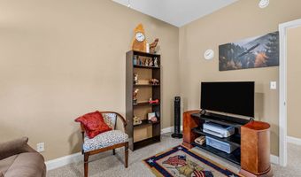 404 Shallowford Dr, Boiling Springs, SC 29316