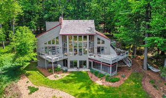 1843 Timber Trail Dr SE, Ada, MI 49301