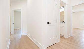 7 JOCKEY Ct, Berlin, MD 21811