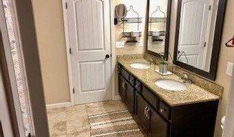 5006 SW Hayden Ct, Baxter, TN 38544