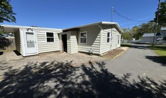 208 Shore Blvd, Bayville, NJ 08721