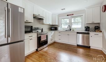 2055 Mabry Dr, Athens, GA 30605