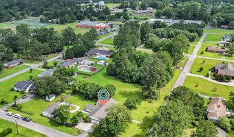 312 S Poplar Ave, Andrews, SC 29510