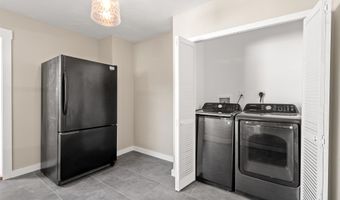 5 Bartlett St, Allenstown, NH 03275