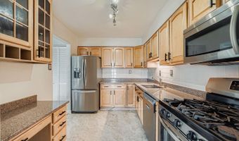 9900 GEORGIA Ave 27-716, Silver Spring, MD 20902