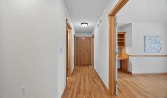 3 Matney Ln, Bella Vista, AR 72715