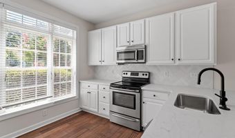 1505 Poets Glade Dr, Apex, NC 27523