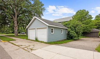 321 6th Ave E, Alexandria, MN 56308