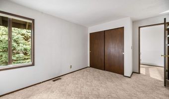 1009 E Strawberry Ln, Boise, ID 83712