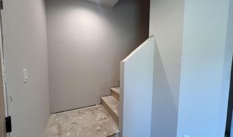 2813 Crinkle Root Dr, Fitchburg, WI 53711