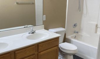 2745 S SEAN Dr, Chandler, AZ 85286
