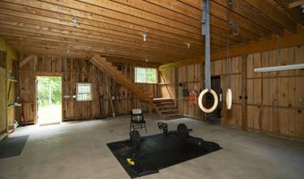 90 Taylor Ln, Alderson, WV 24910