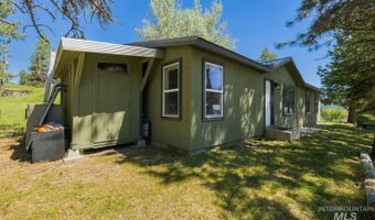 107 S Van Wyck Ave, Cascade, ID 83611