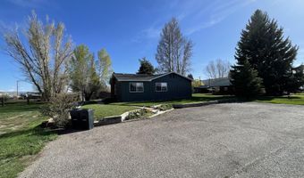 325 1ST N St, Cokeville, WY 83114