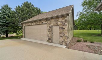 N3040 STEEPLE Drive, Appleton, WI 54913
