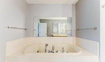 531 Liberty Pointe Dr, Ann Arbor, MI 48103