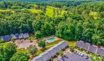 108 Fernbanks Ct, Athens, GA 30605