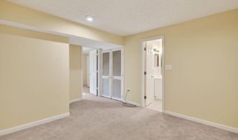 8060 MORNING MEADOW Ct, Alexandria, VA 22315