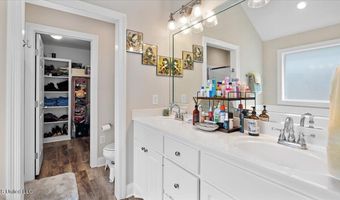 357 Kings Ridge Cir, Brandon, MS 39047