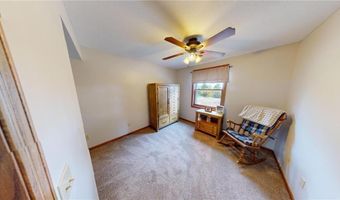 23371 650th Ave, Alden, MN 56009