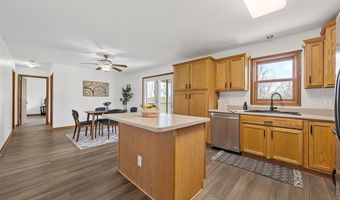 13294 212th Ave, Anamosa, IA 52205