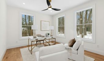 20 Marianne Rd, Darien, CT 06820