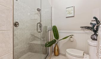 2010 QUAY VILLAGE Ct 201, Annapolis, MD 21403