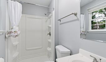 15010 NEWCOMB Ln, Bowie, MD 20716