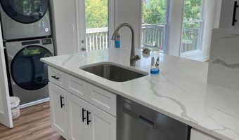 4617 N CHAMBLISS St, Alexandria, VA 22312