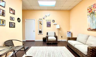 8 COMMONWEALTH Ave, Claymont, DE 19703