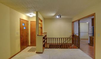 630 W Ellsworth St, Arlington, NE 68002
