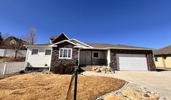 280 Juniper St, Buffalo, WY 82834
