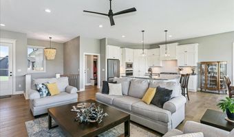 2407 N Lakeside Cir, Andover, KS 67002