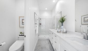 2180 Corsair St, Alameda, CA 94501