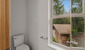 88600 TROUT POND Ln, Bandon, OR 97411