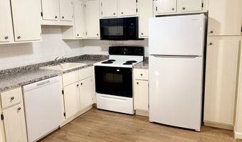 23 Spencer Rd 18F, Boxborough, MA 01719