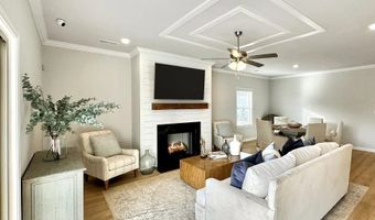 12383 Delia Ann Ln, Athens, AL 35613