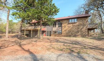 701 Timber Lane Dr, Anadarko, OK 73005