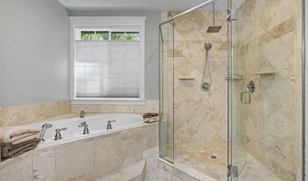 64100 E RELTON Ln, Brightwood, OR 97011