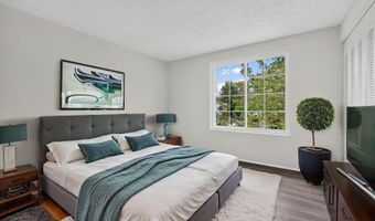8384 BROCKHAM Dr 29/84K, Alexandria, VA 22309